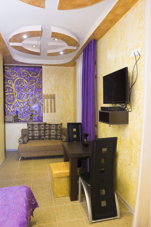 Planet Hotel Jerevan Kamer foto