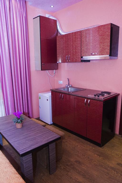 Planet Hotel Jerevan Kamer foto