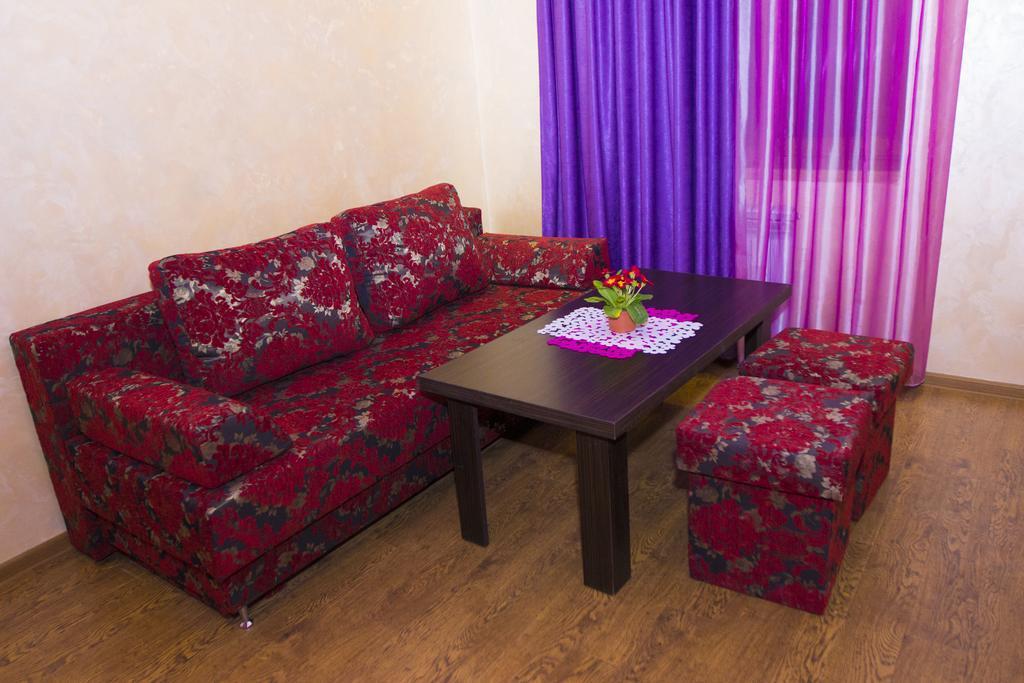 Planet Hotel Jerevan Kamer foto